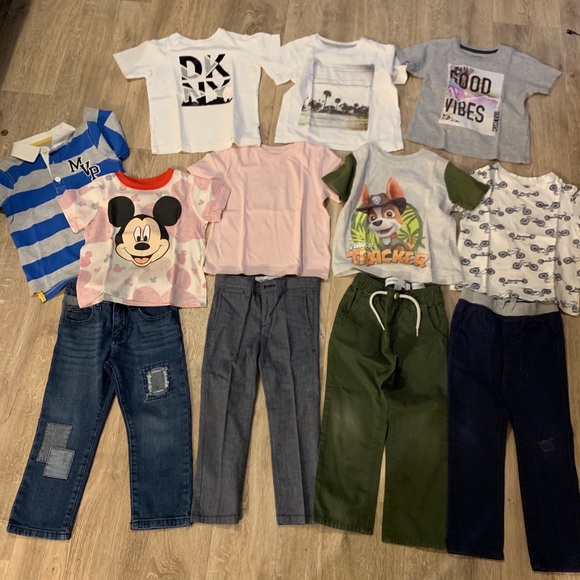 Toddler boy clothes - Picture 1 of 1